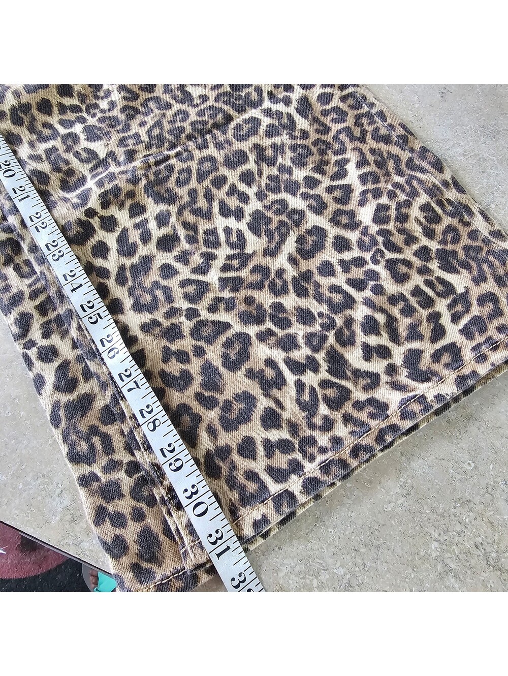 American Eagle Leopard Print Wide Leg Pants sz 2 Long - Picture 6 of 12
